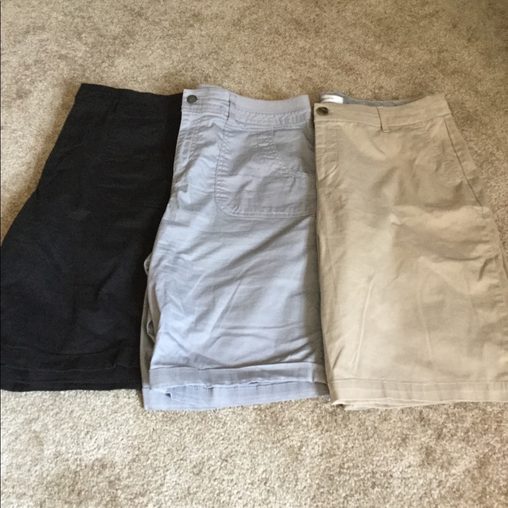 3 pk set Croft &Barrow Size 12 shorts